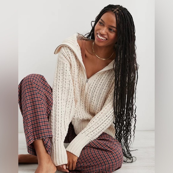 Aerie Cable Car Quarter Zip Sweater - Picture 1 of 12